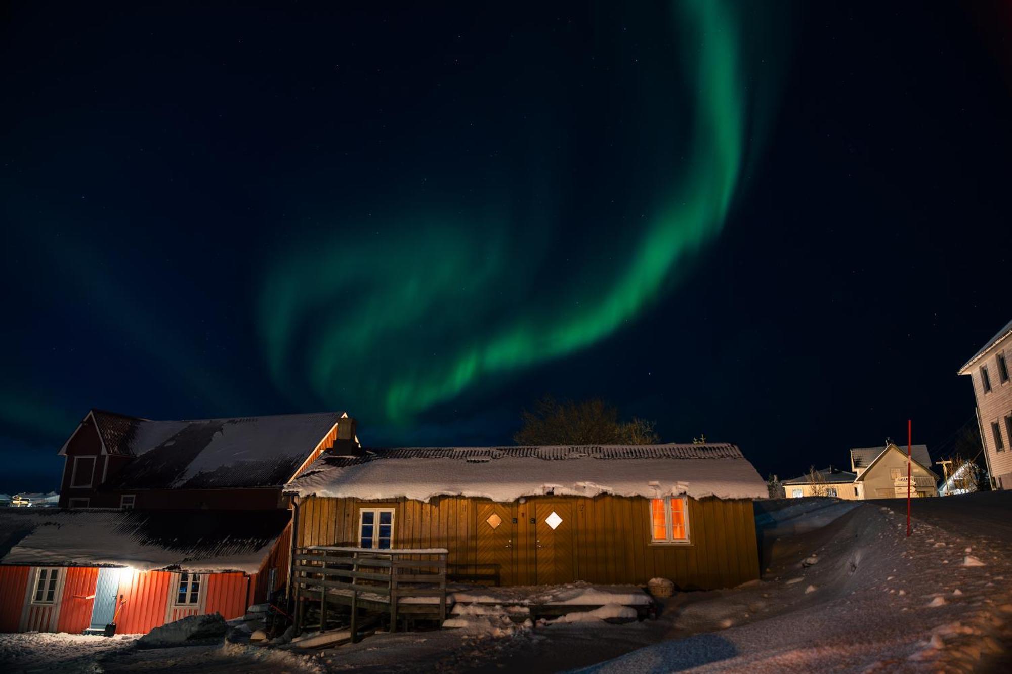 Kraemmervika Rorbuer - Rustic Cabins In Lofoten Баллстад Екстер'єр фото